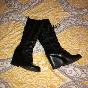 MIA Black zip-up boots